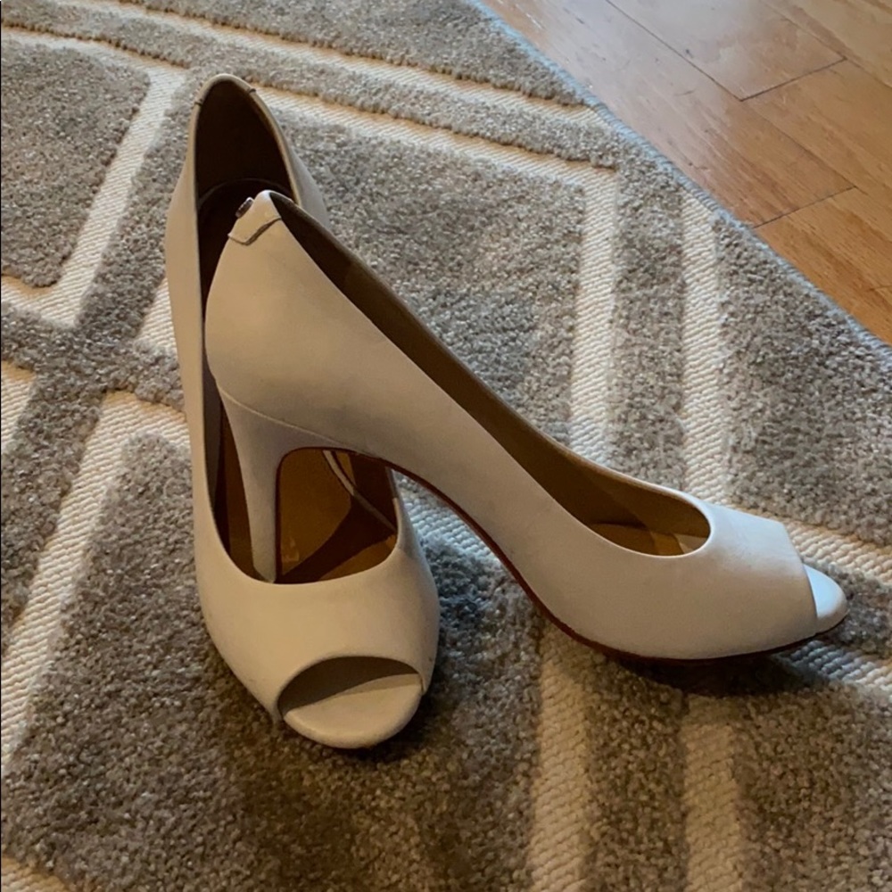 White peep toe heels